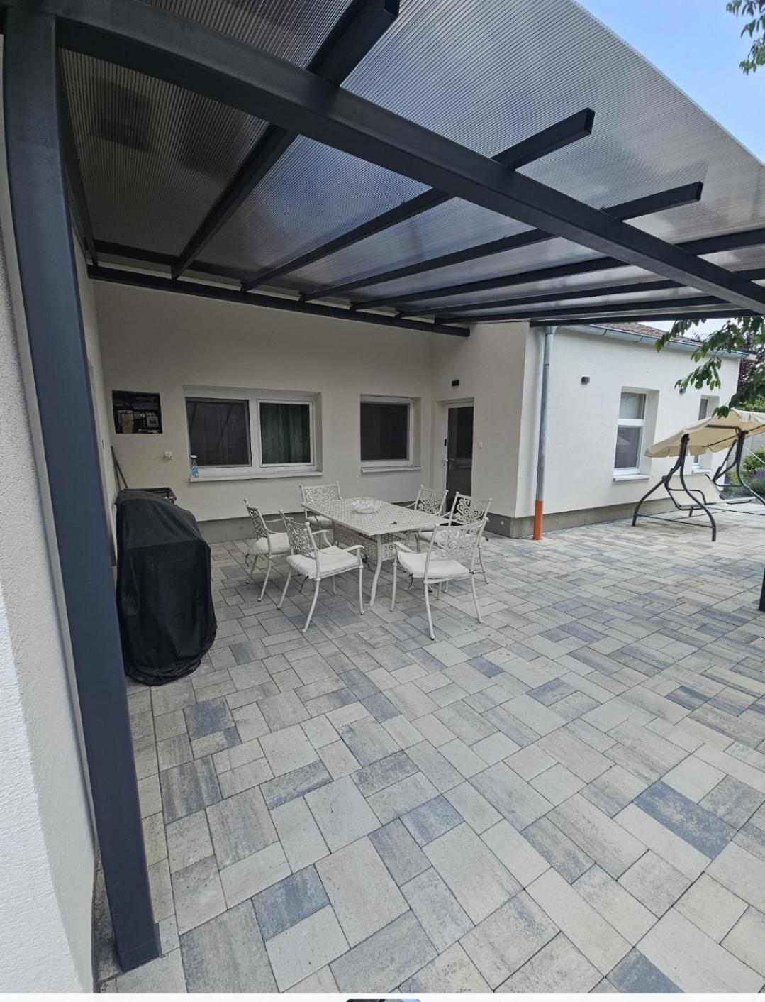 Apartmany Centro & Jacuzzi 피에슈타니 외부 사진
